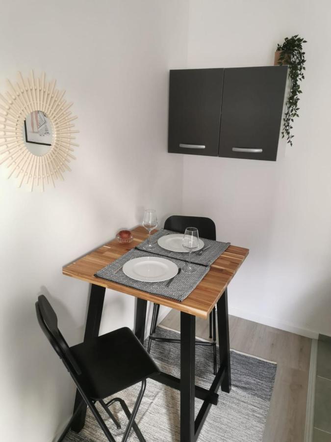Studio Cosy Et Renove A 2 Pas Gare Reims Centre - Rue Daire Dış mekan fotoğraf