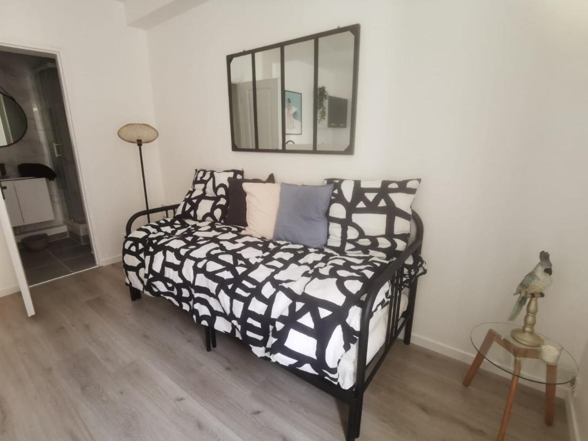 Studio Cosy Et Renove A 2 Pas Gare Reims Centre - Rue Daire Dış mekan fotoğraf